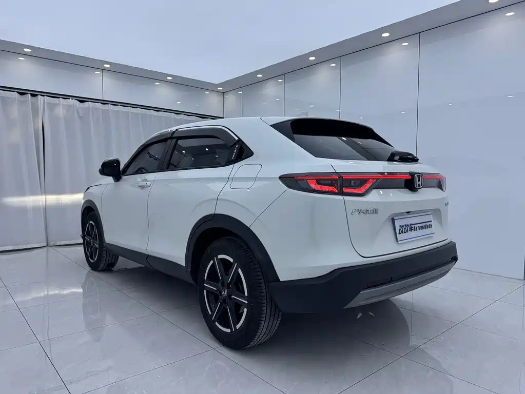 Vezel 1.5 L CVT Tech