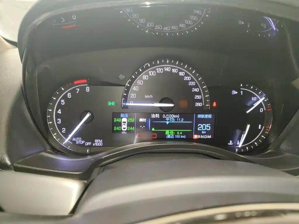 Cadillac ATS-L 28 T Fashion