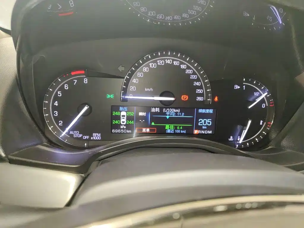 Cadillac ATS-L 28 T Fashion