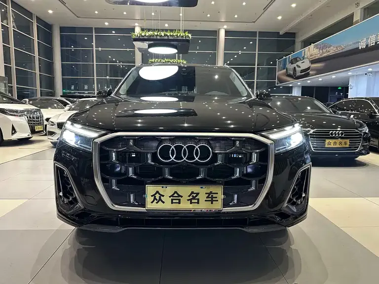 Audi Q7 55 TFSI quattro S line Sport