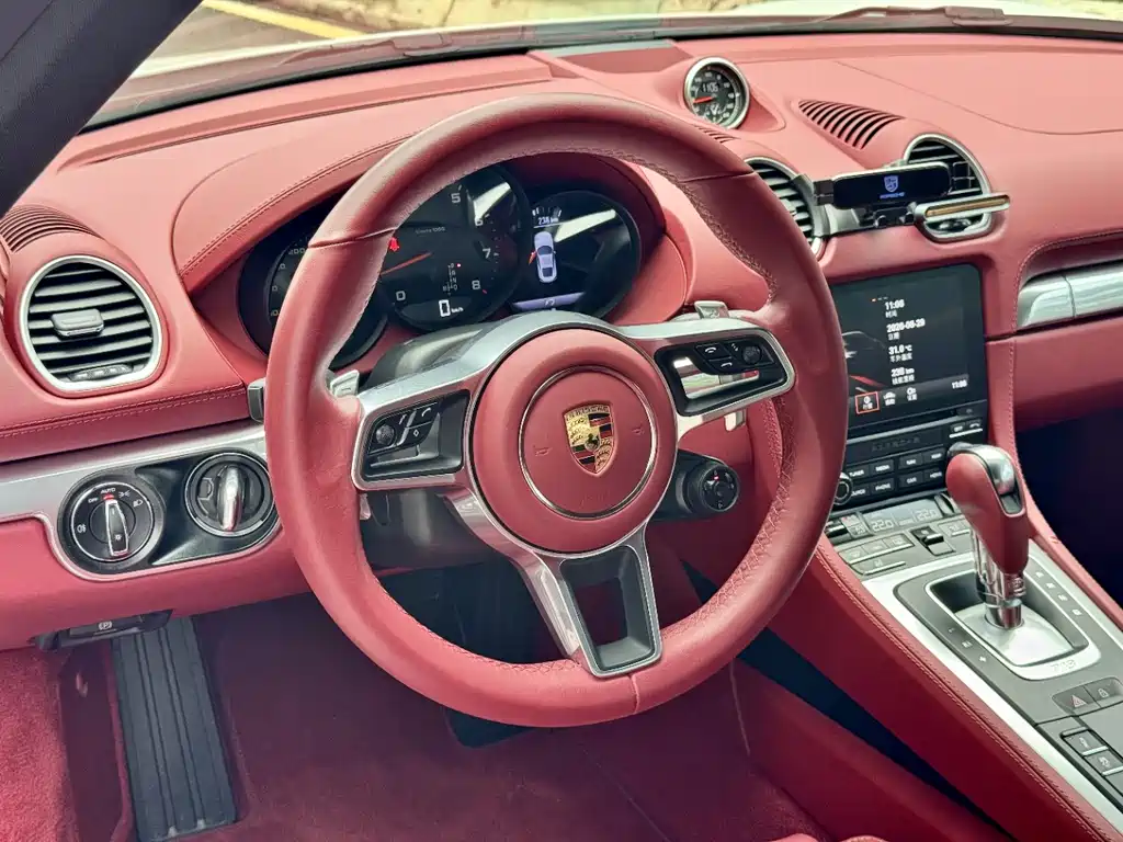 Porsche 718 Cayman 2.0 T
