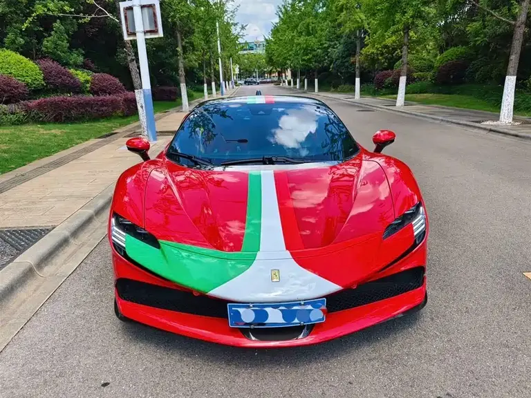 Ferrari SF90 3.9 T V8 Stradale