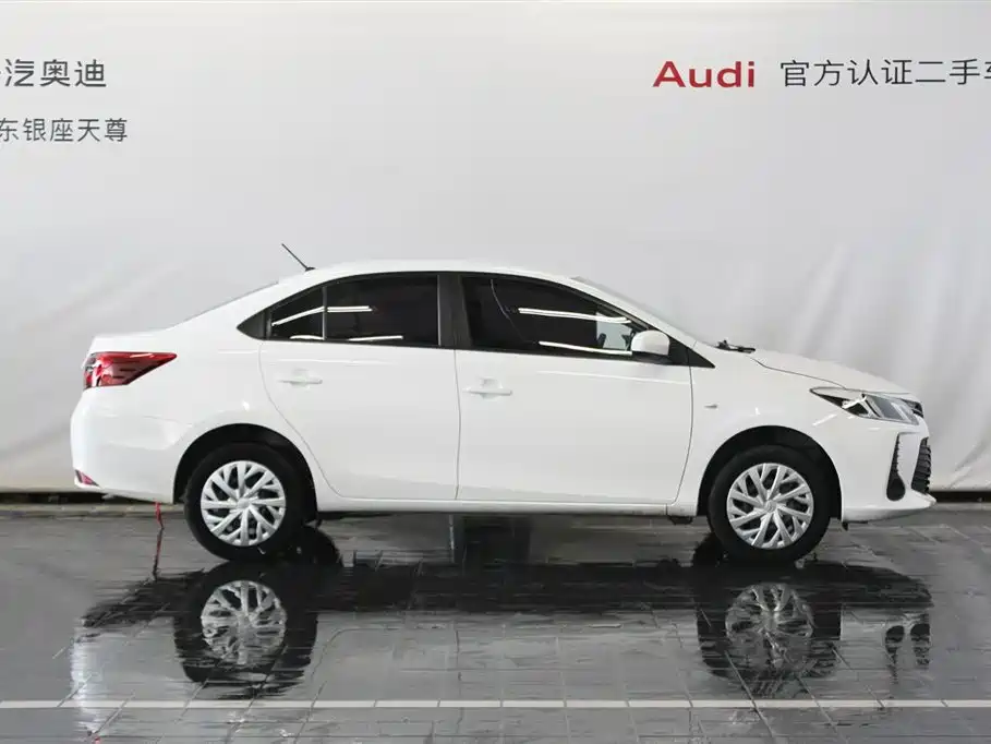 Vios 1.5 L CVT Creation