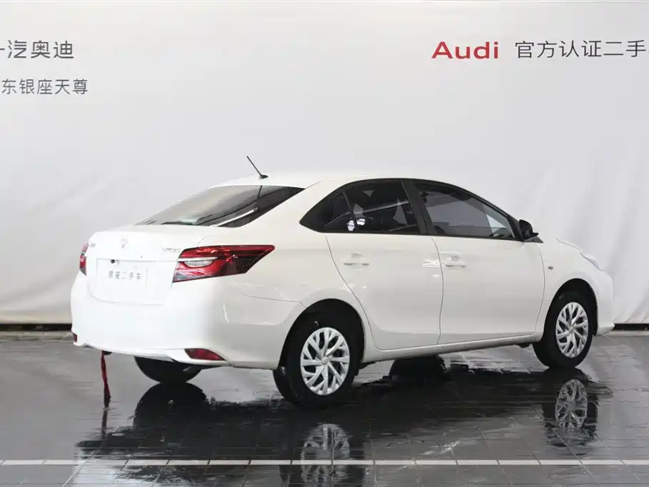 Vios 1.5 L CVT Creation