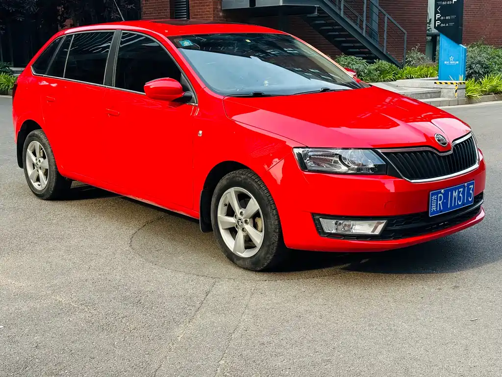 Rapid Spaceback 昕动 2014款 1.6 L 自动悦享版