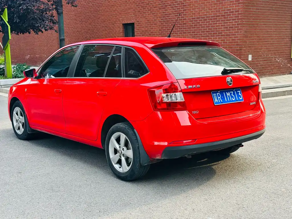 Rapid Spaceback 昕动 2014款 1.6 L 自动悦享版