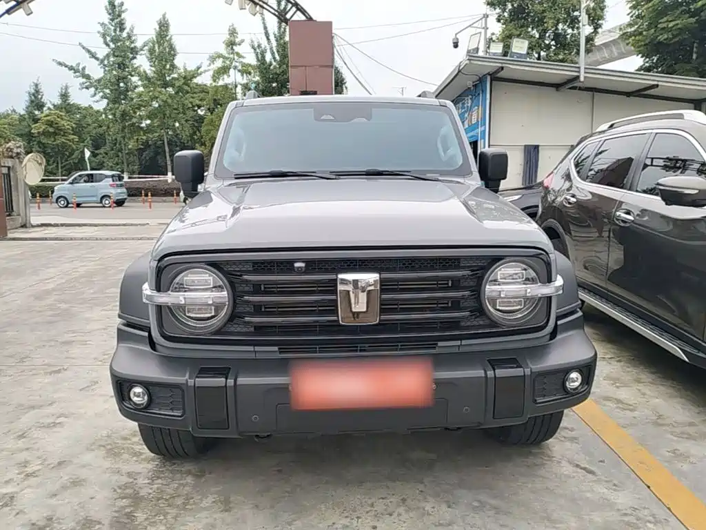 Tank 300 2.0 T Challenger