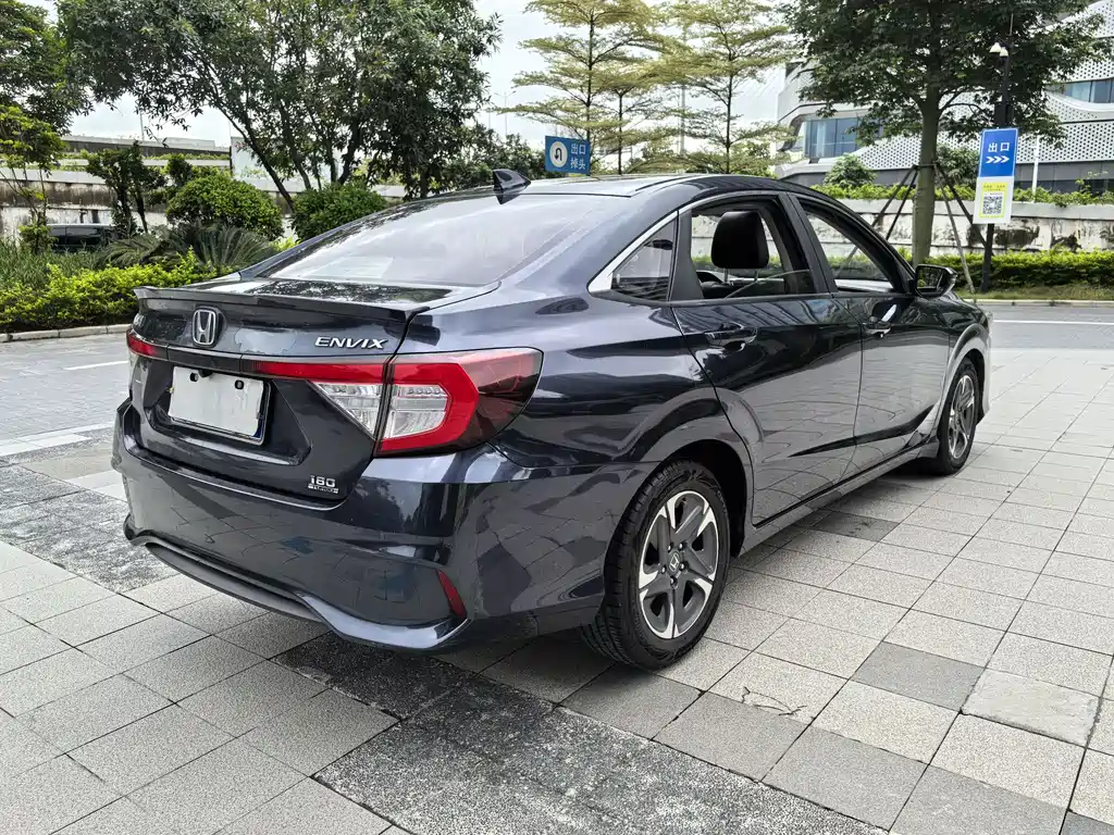 Envix 180 TURBO CVT Pleasure CN-V
