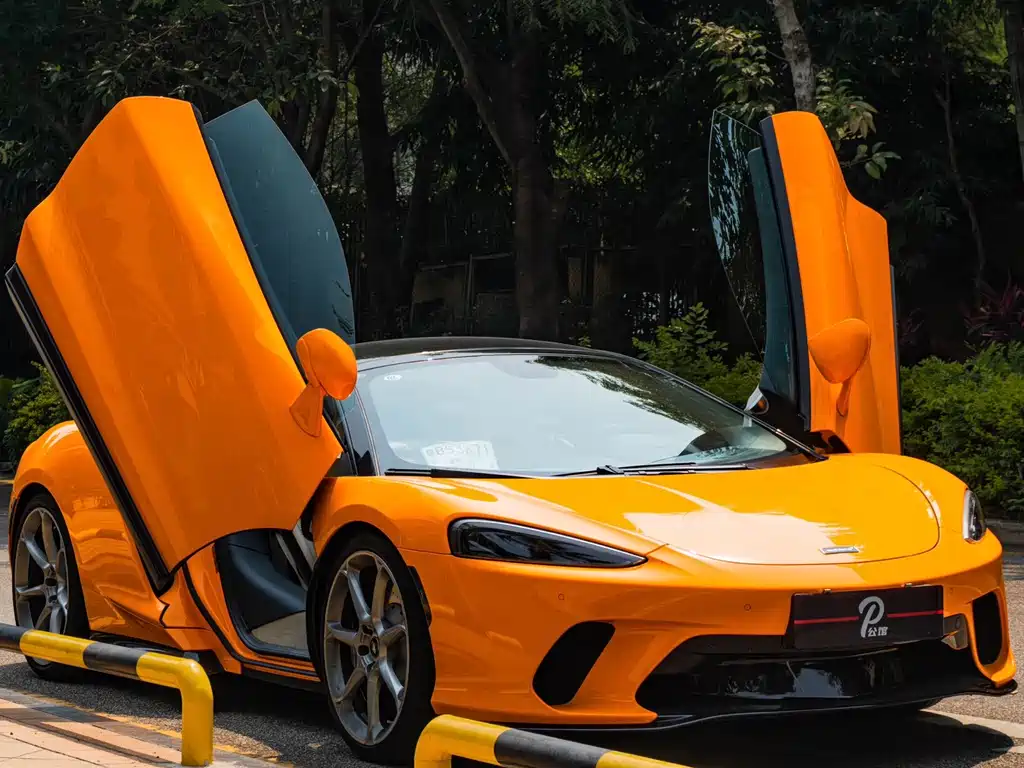McLaren GT 4.0 T Standard
