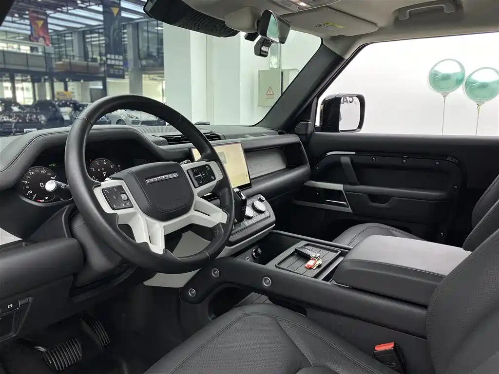 Land Rover Defender Facelift 90 3.0 T P400 XS