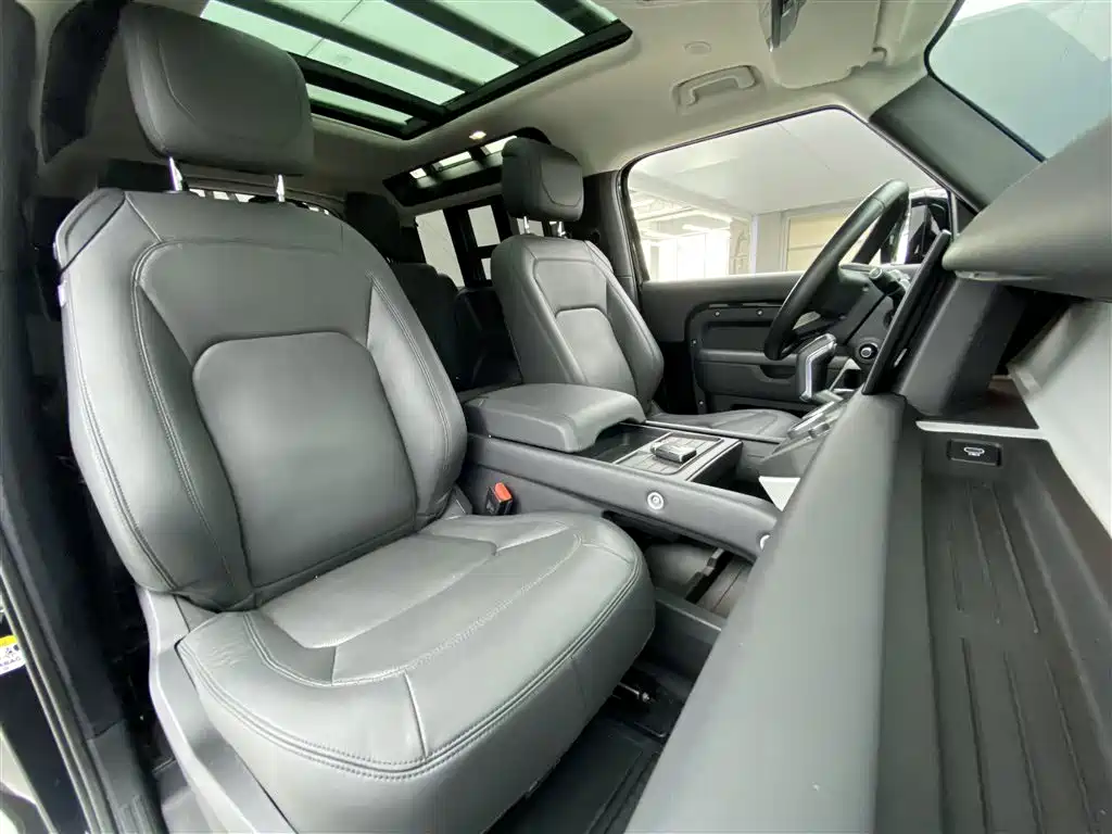 Land Rover Defender Facelift 90 3.0 T P400 XS