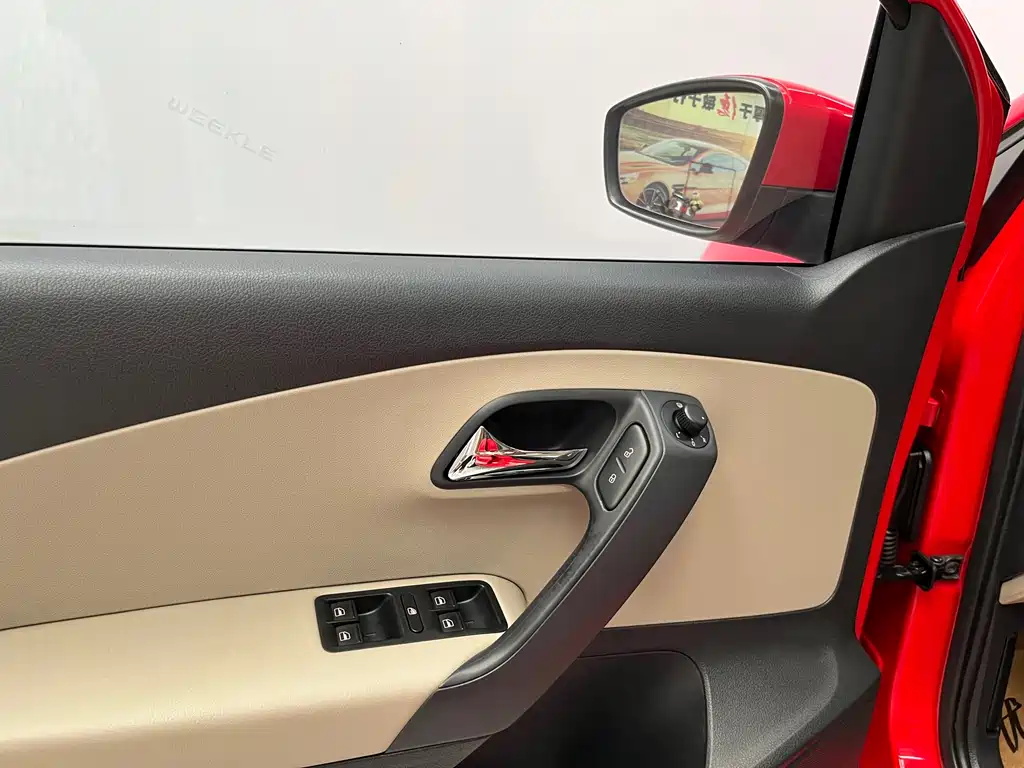 Polo 1.4 L Auto Comfort