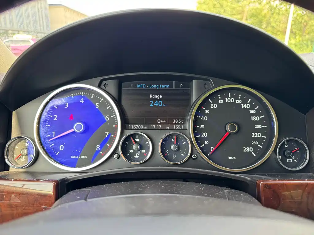 Touareg 4.2 L Top