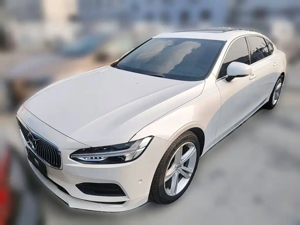 Volvo S90 T4 Smart Vision