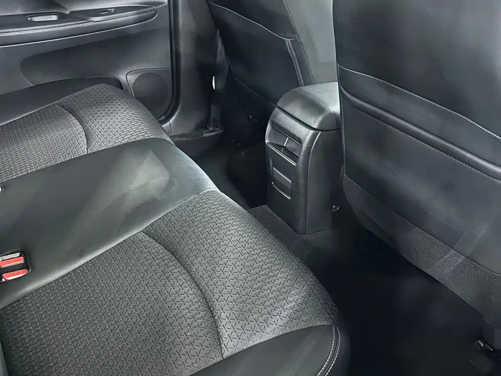Tiida 1.6 L CVT Smart Travel