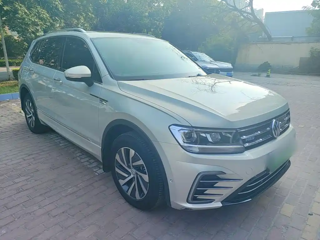 Tiguan L NEV 途观L插电混动 2020款 430 PHEV 插电混动尊贵版