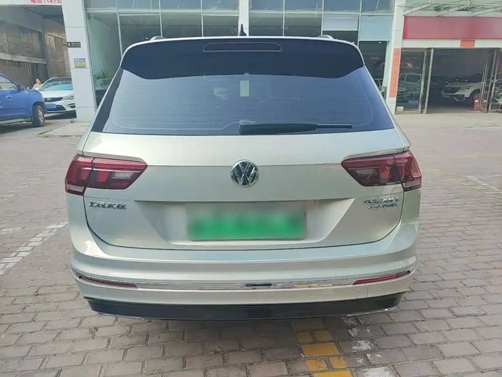 Tiguan L NEV 途观L插电混动 2020款 430 PHEV 插电混动尊贵版