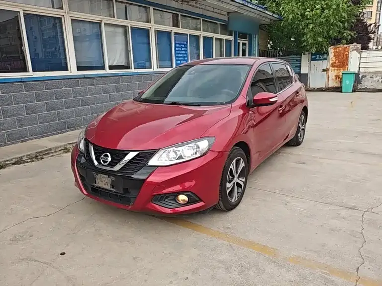 Nissan Tiida 1.6 L CVT Smart Travel CN-VI