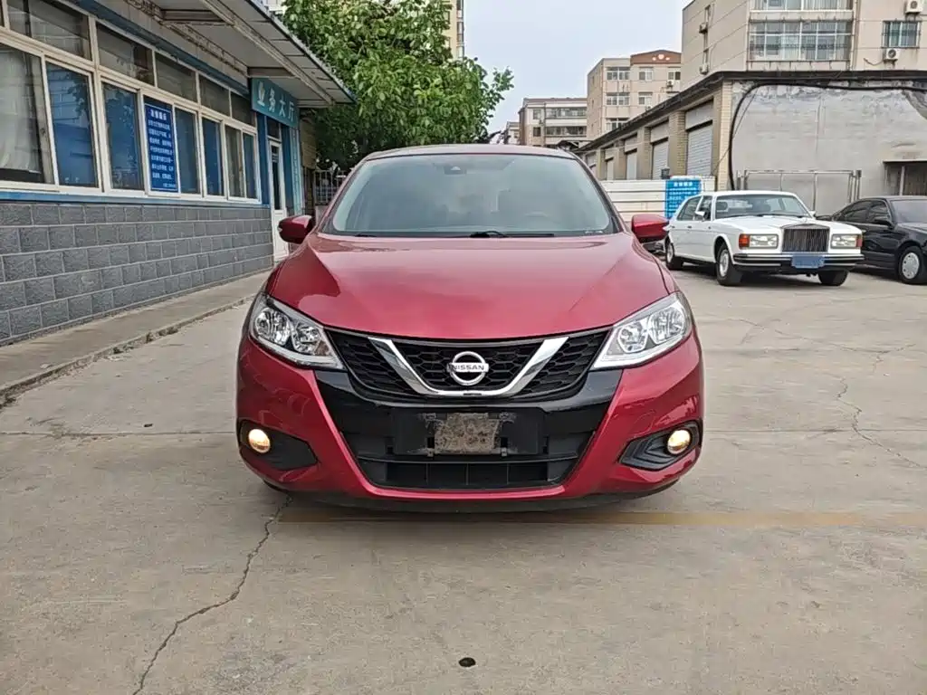 Tiida 1.6 L CVT Smart Travel CN-VI
