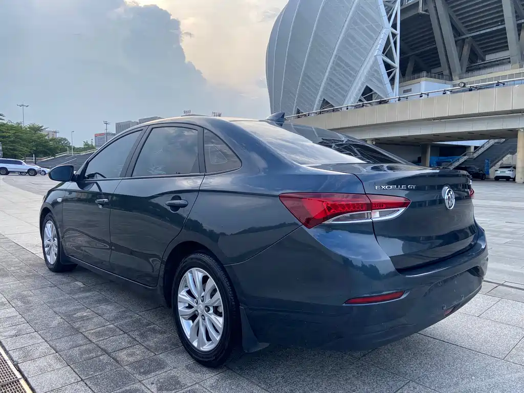 Excelle GT Facelift Exemplary 1.5 L Auto Elite