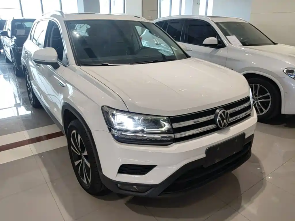 Tharu 280 TSI 2 WD Luxury PLUS