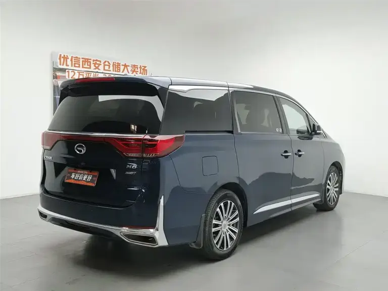 GAC Trumpchi M8 Leading Show Series 390 T Distinguished