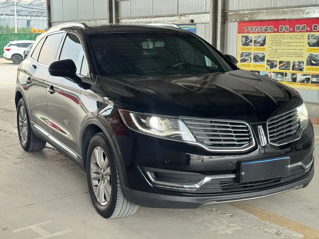 Lincoln MKX 2.0 T 2 WD Premium