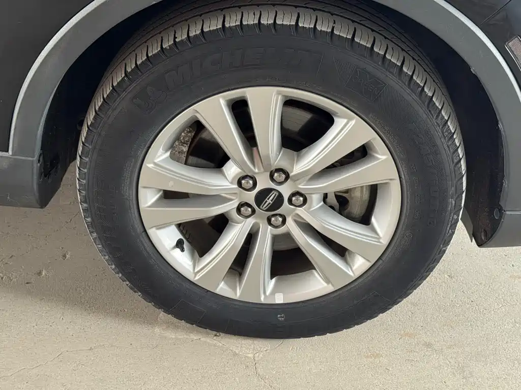 Lincoln MKX 2.0 T 2 WD Premium