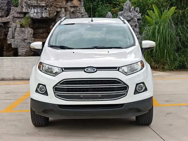 Ford EcoSport 1.5 L Auto Distinguished