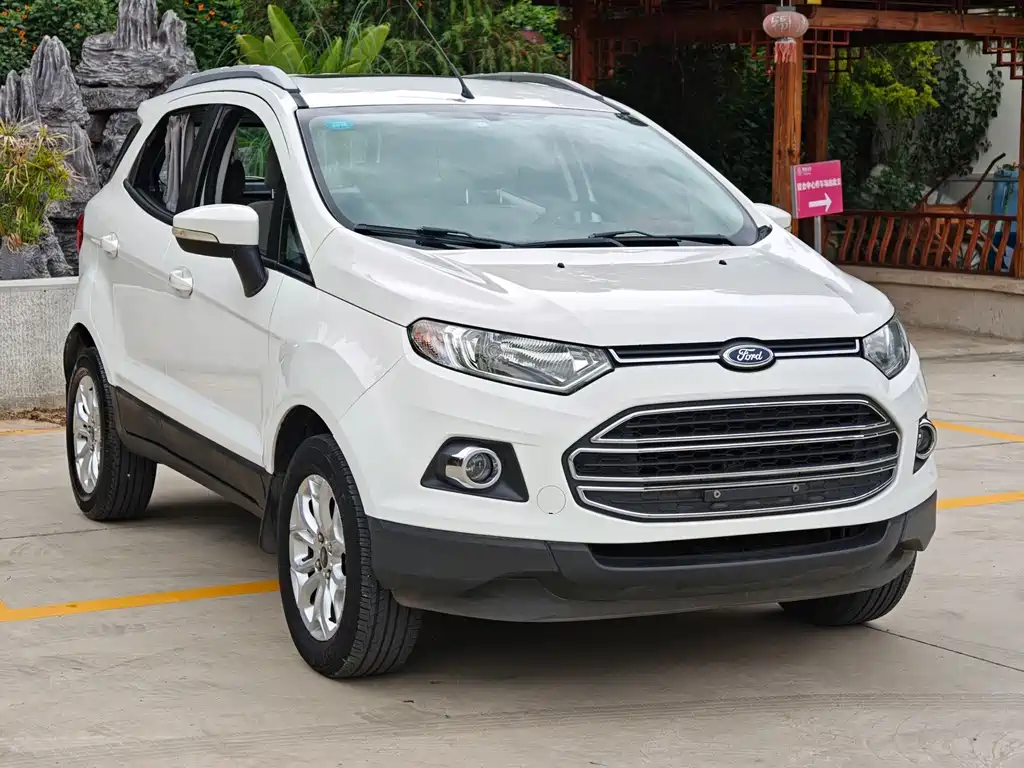 EcoSport 1.5 L Auto Distinguished