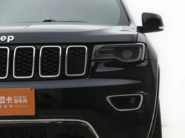 Jeep Grand Cherokee (Import) 3.0 L Professional Navigation
