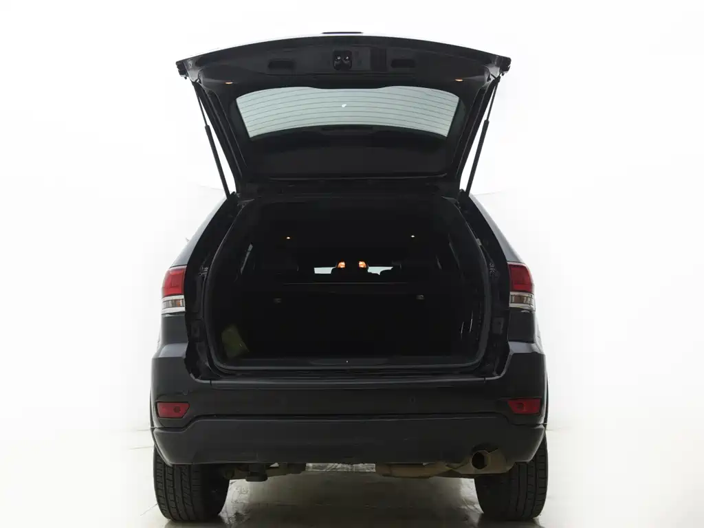 Grand Cherokee (Import) 3.0 L Professional Navigation