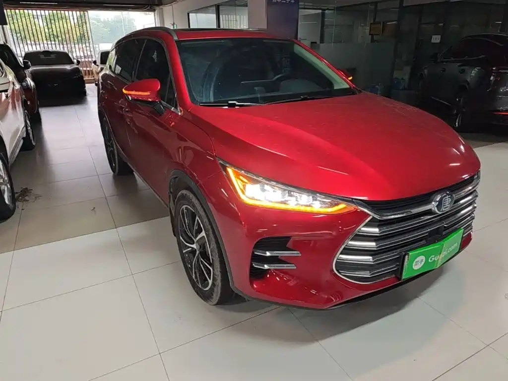 Tang NEV DM 2.0 T Full-time 4 WD Connected Creative Enjoyment 7-seat CN-V