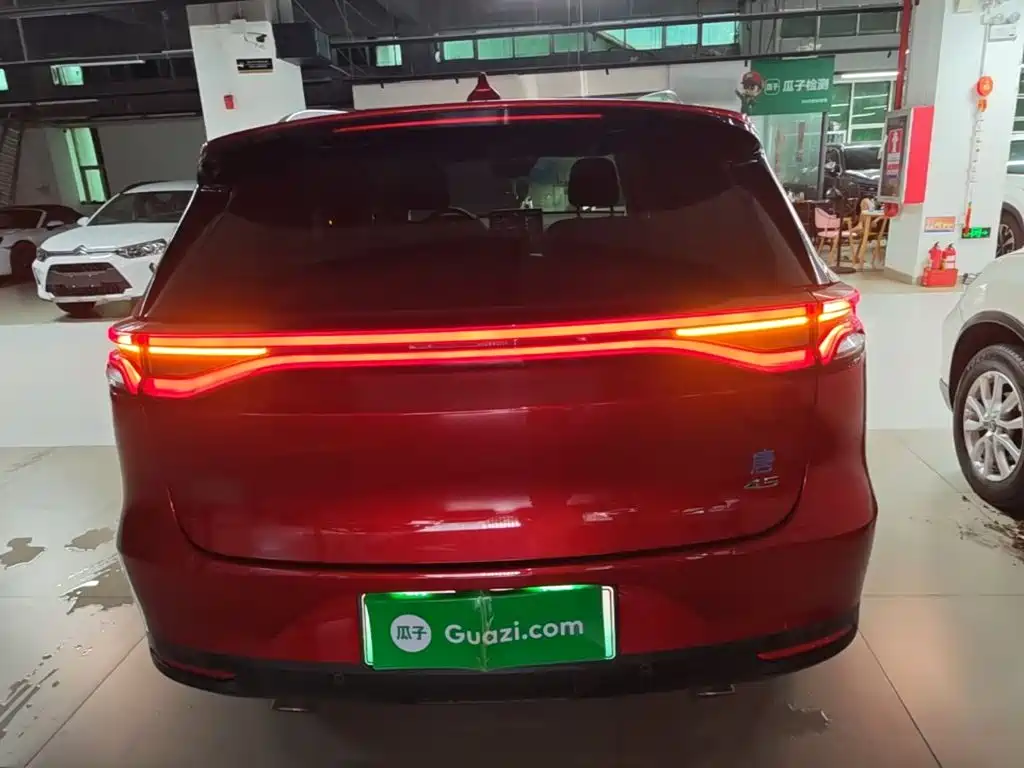 Tang NEV DM 2.0 T Full-time 4 WD Connected Creative Enjoyment 7-seat CN-V