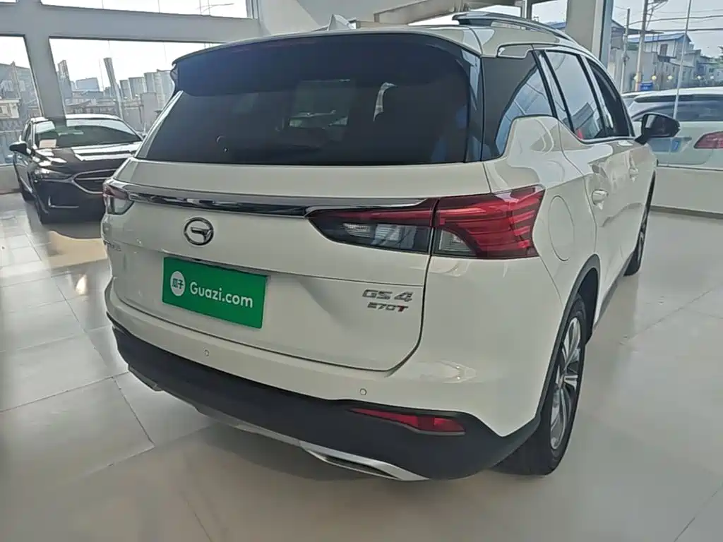 GAC Trumpchi GS4 270 T Auto Connected Tech