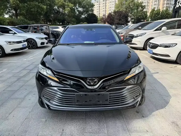 Toyota Camry 2.5 G Luxury