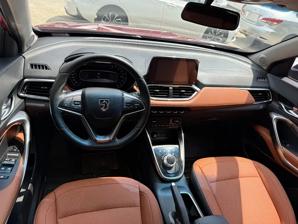 Baojun 510 1.5 L Auto Luxury