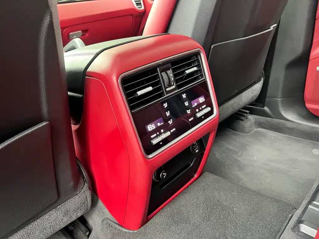Cayenne Cayenne S 2.9 T