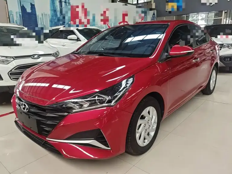 Hyundai Verna 1.4 L CVT GLS Cool