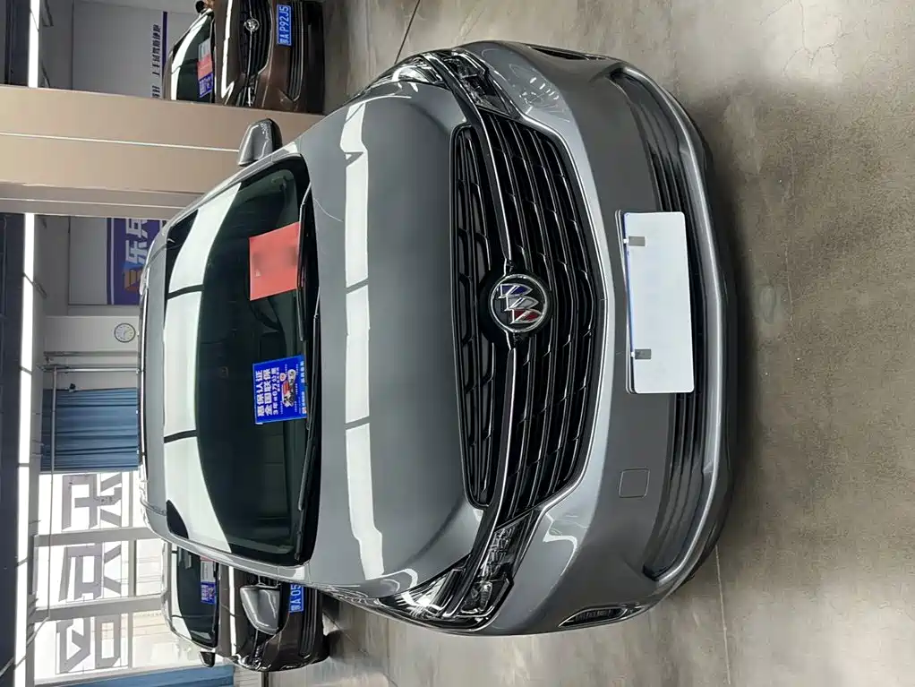 Buick GL8 Land Official Cabin 652 T Luxury