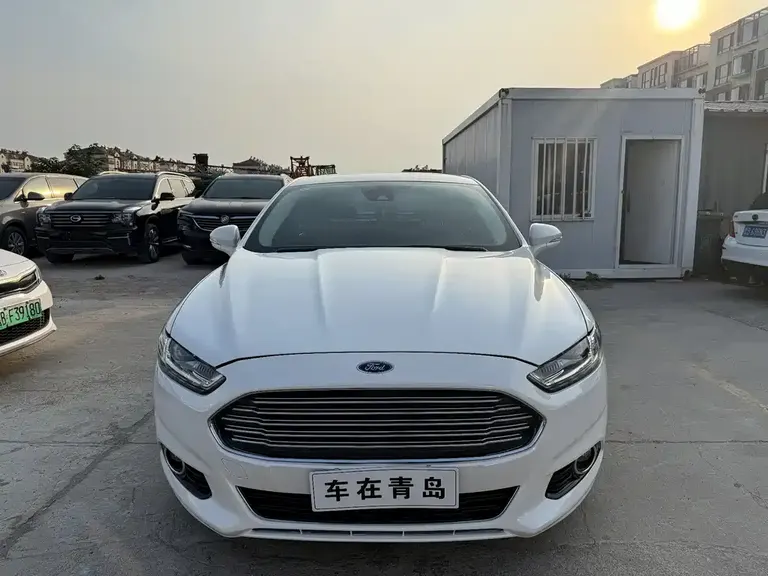 Ford Mondeo 2.0 L GTDi240 Luxury Sport