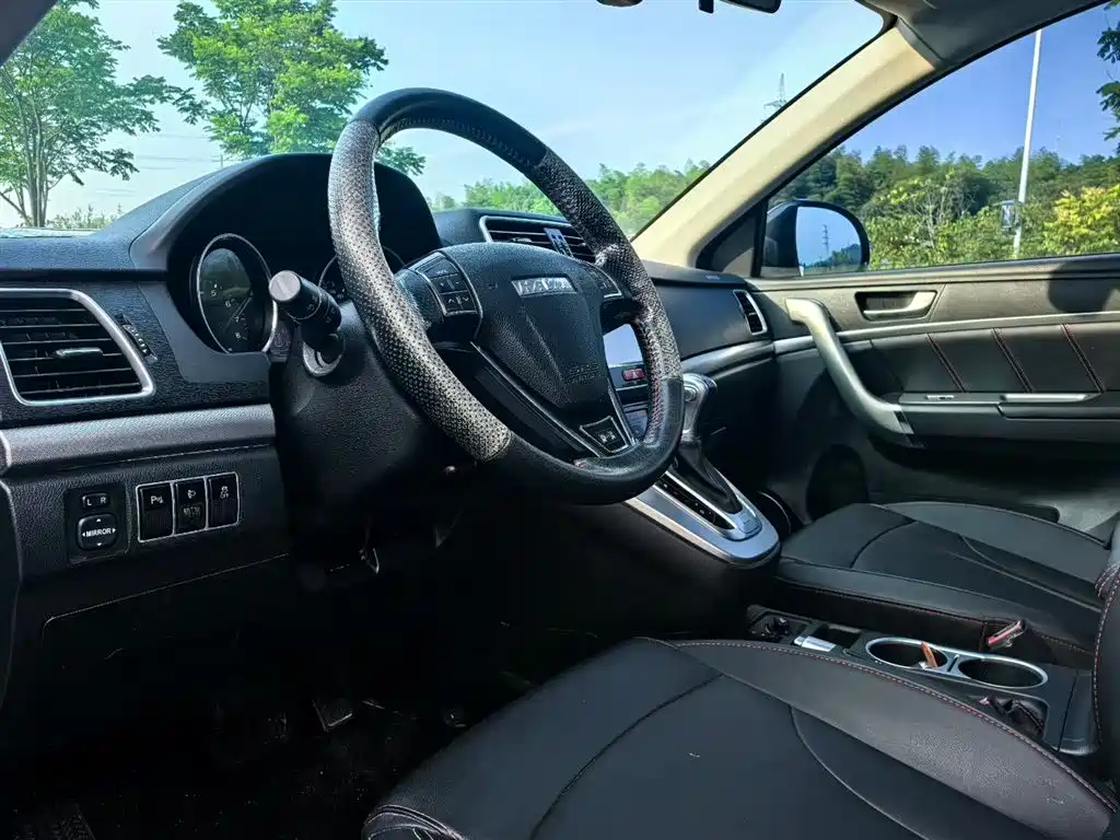 Haval H6 Red Label Sport 1.5 T Auto 2 WD Luxury