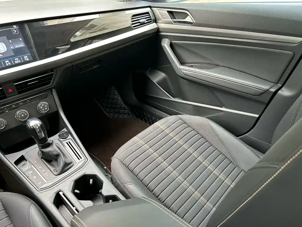 Lavida 280 TSI DSG Comfort