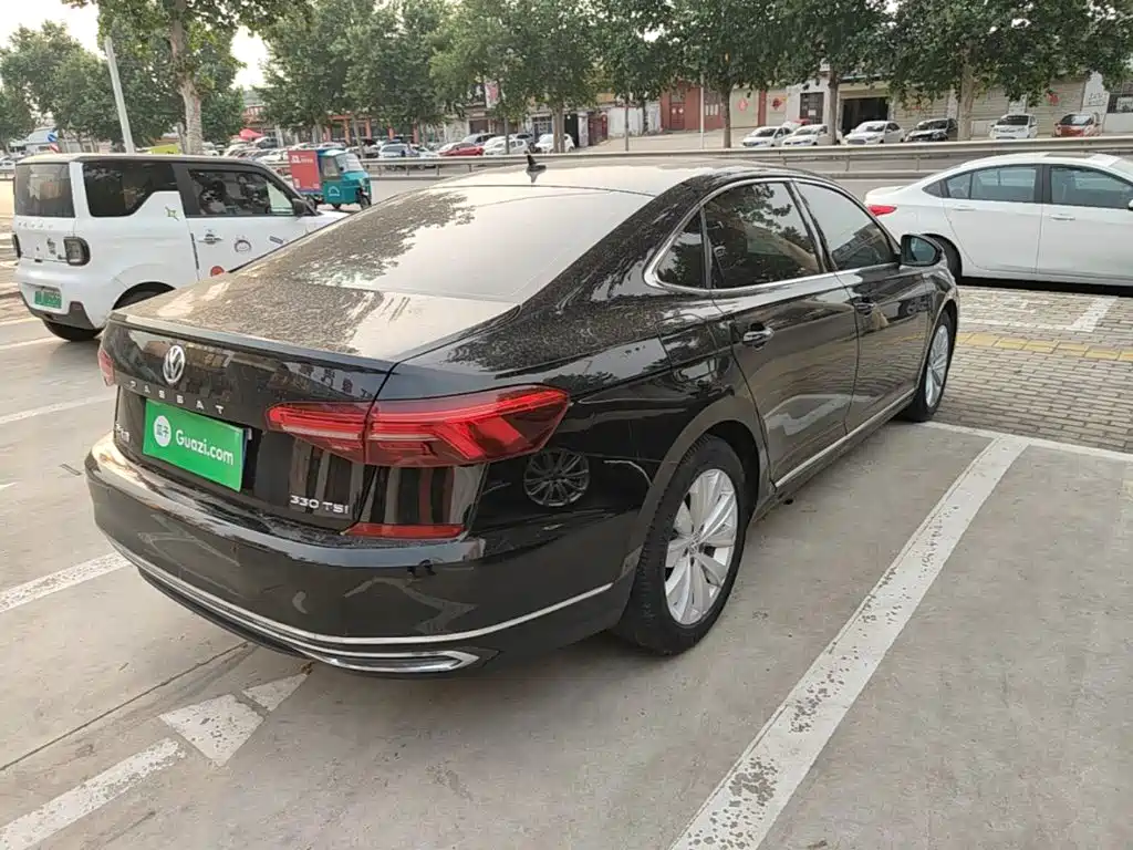 Passat 330 TSI Elite CN-VI
