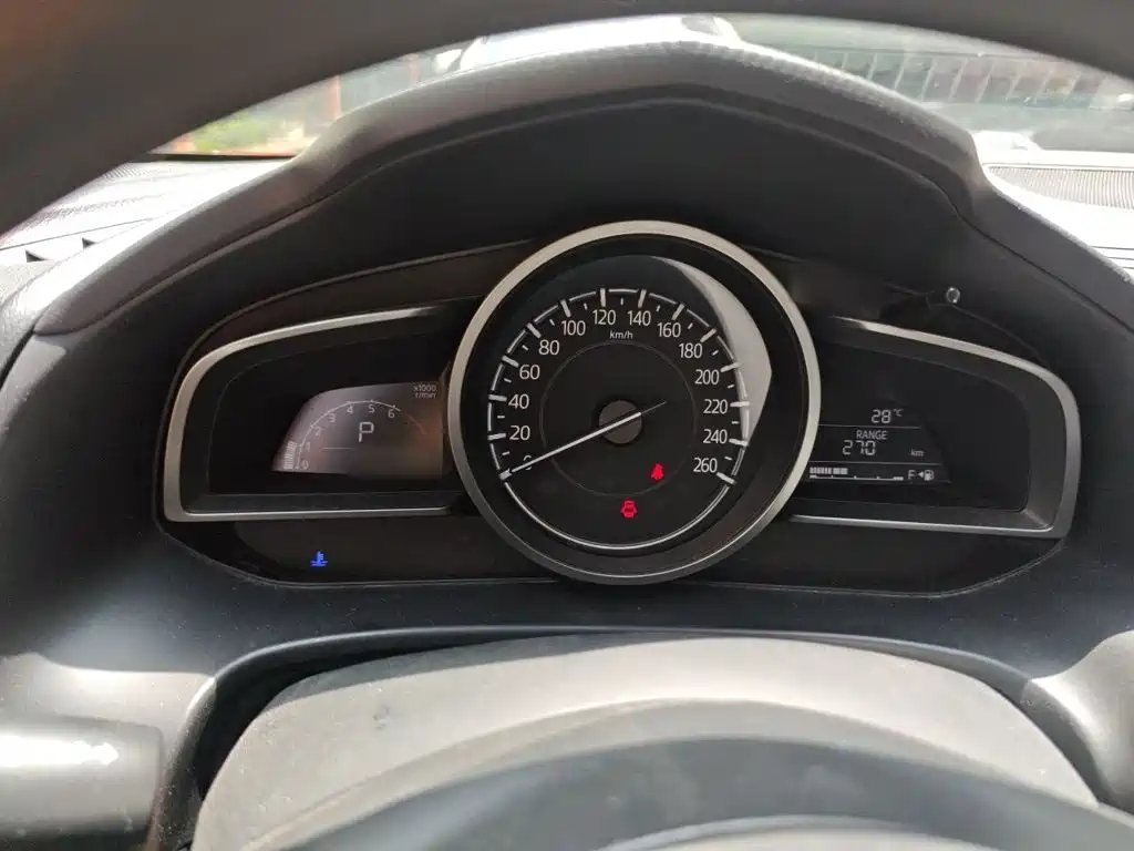 Mazda 3 Axela Sedan 1.5 L Auto Comfort CN-V