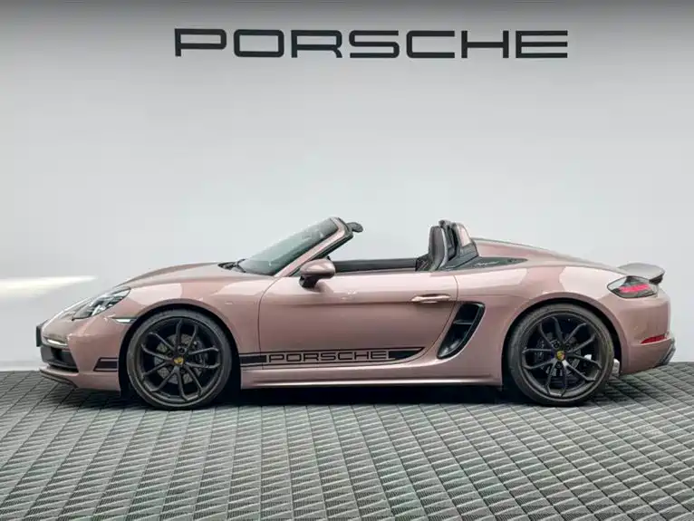 Porsche 718 Spyder 2.0 T