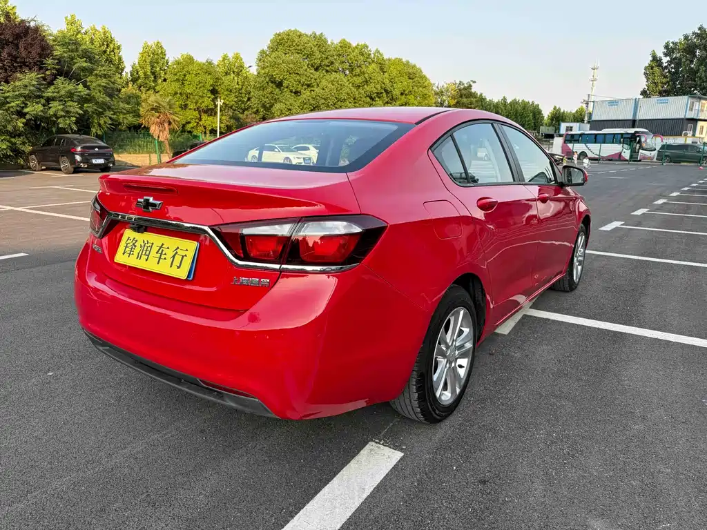 Cruze 科鲁兹 2015款 1.5 L 自动豪华版
