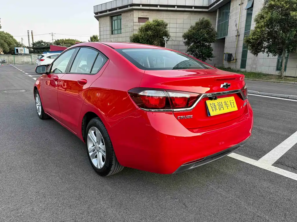 Cruze 科鲁兹 2015款 1.5 L 自动豪华版