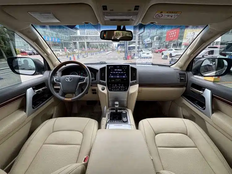 Land Cruiser (Import) 兰德酷路泽(进口) 2016款 4.6 L 中东版