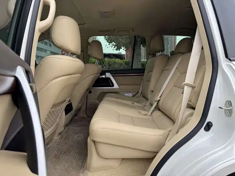 Land Cruiser (Import) 兰德酷路泽(进口) 2016款 4.6 L 中东版